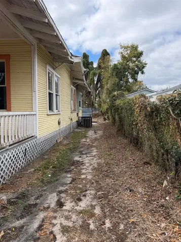 8216 N 14th Street Tampa FL 33604