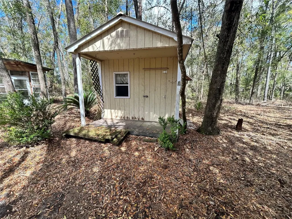 19112 NW 156th Avenue Alachua FL 32615