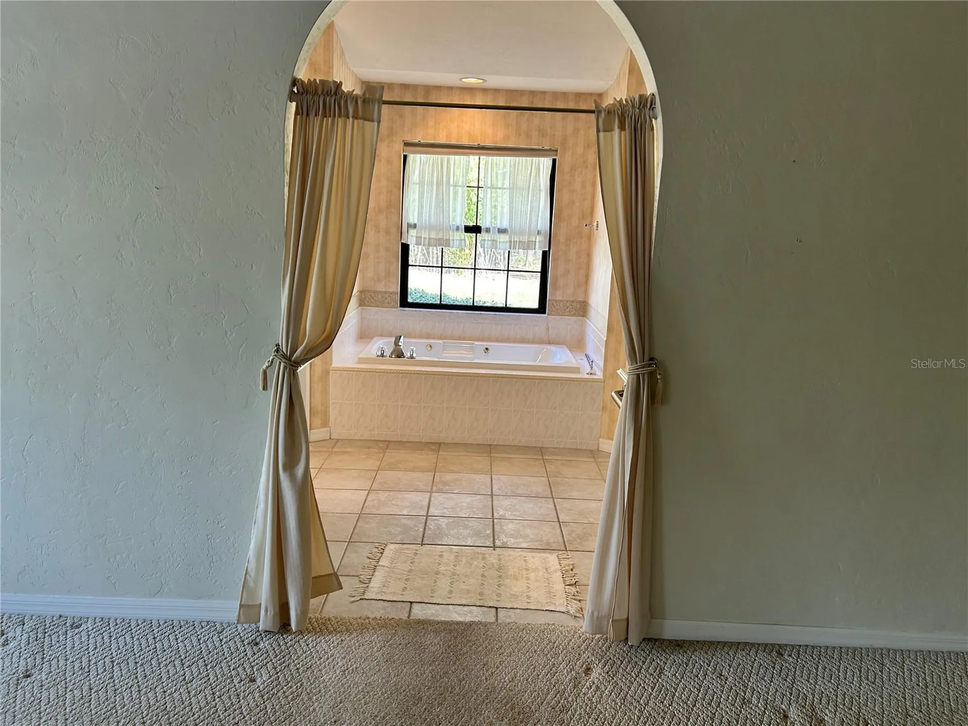 19112 NW 156th Avenue Alachua FL 32615