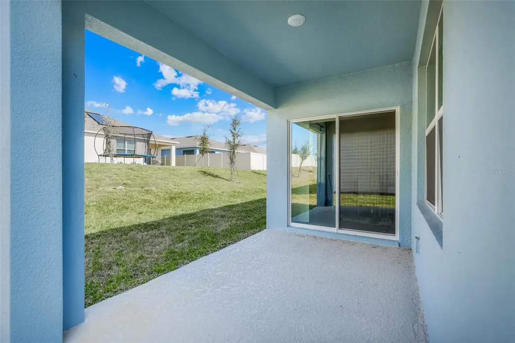 11400 Amber Ridge Drive Zellwood FL 32798