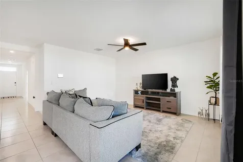 11400 Amber Ridge Drive Zellwood FL 32798