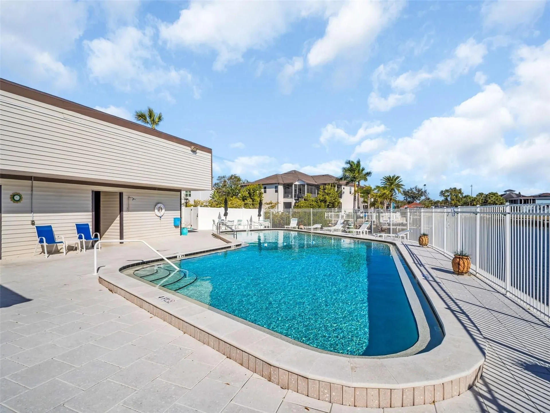 346 Moorings Cove Drive Tarpon Springs FL 34689