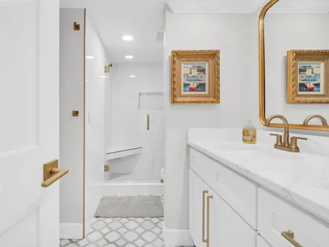 346 Moorings Cove Drive Tarpon Springs FL 34689