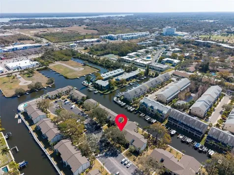 346 Moorings Cove Drive Tarpon Springs FL 34689