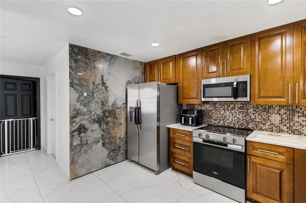 2634 N Dr Martin Luther King Way Sarasota FL 34234