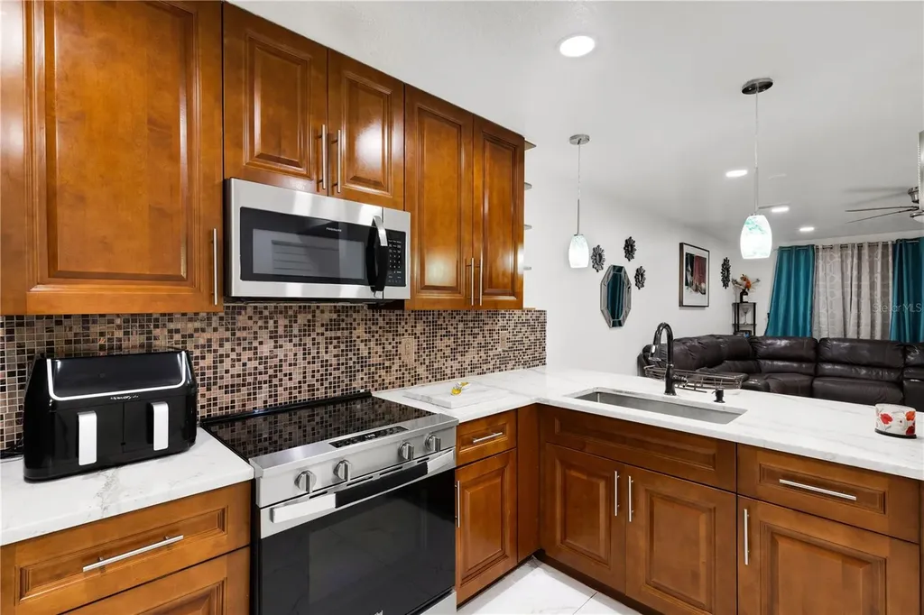2634 N Dr Martin Luther King Way Sarasota FL 34234