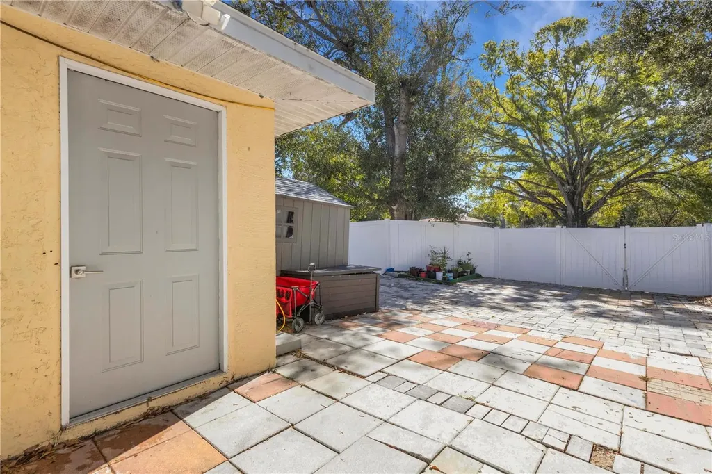 2634 N Dr Martin Luther King Way Sarasota FL 34234