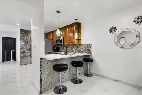 2634 N Dr Martin Luther King Way Sarasota FL 34234