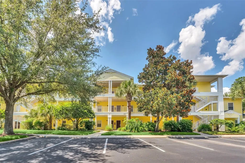 615 Lucaya Loop Davenport FL 33897