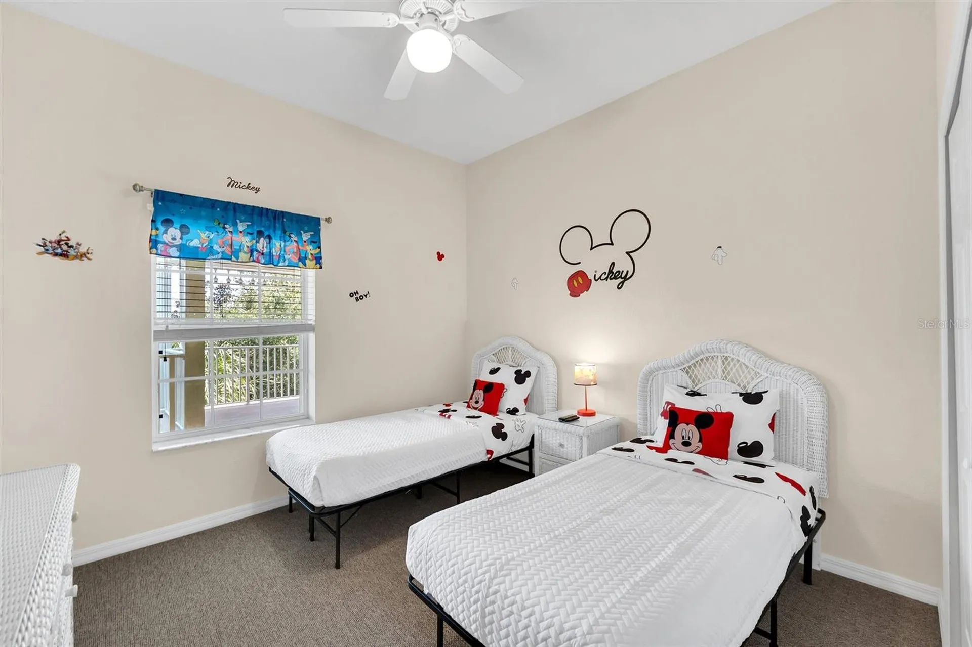 615 Lucaya Loop Davenport FL 33897