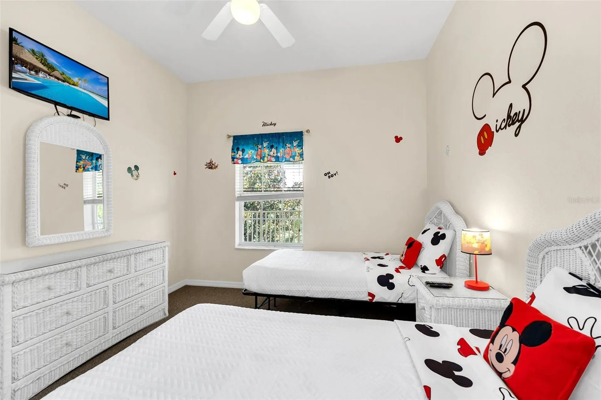 615 Lucaya Loop Davenport FL 33897