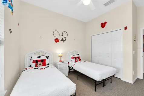 615 Lucaya Loop Davenport FL 33897