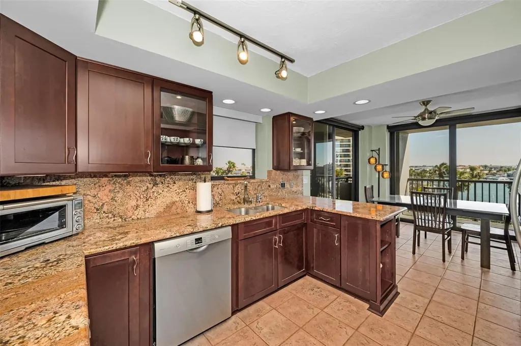 1660 Gulf Boulevard Clearwater Beach FL 33767