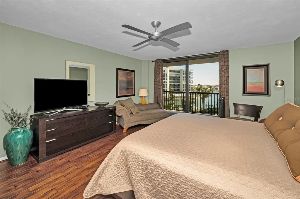 1660 Gulf Boulevard Clearwater Beach FL 33767