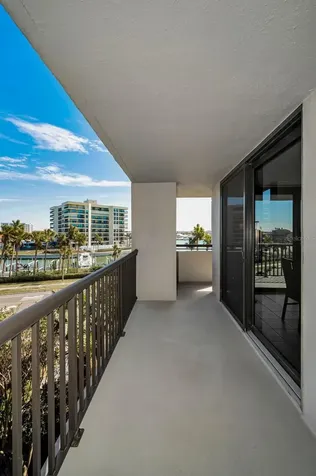 1660 Gulf Boulevard Clearwater Beach FL 33767