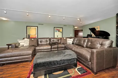 1660 Gulf Boulevard Clearwater Beach FL 33767