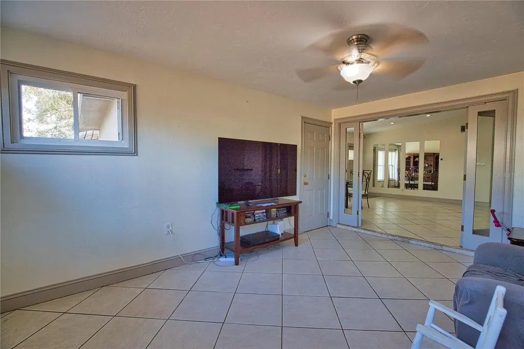 1937 Gold Avenue Sarasota FL 34235