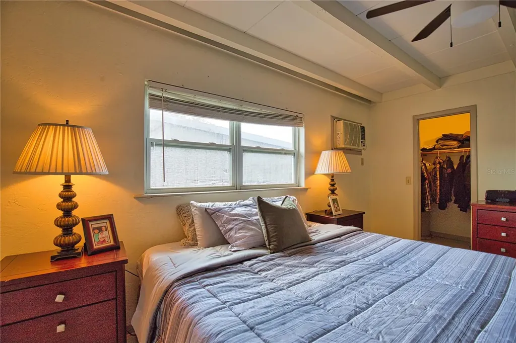 1937 Gold Avenue Sarasota FL 34235