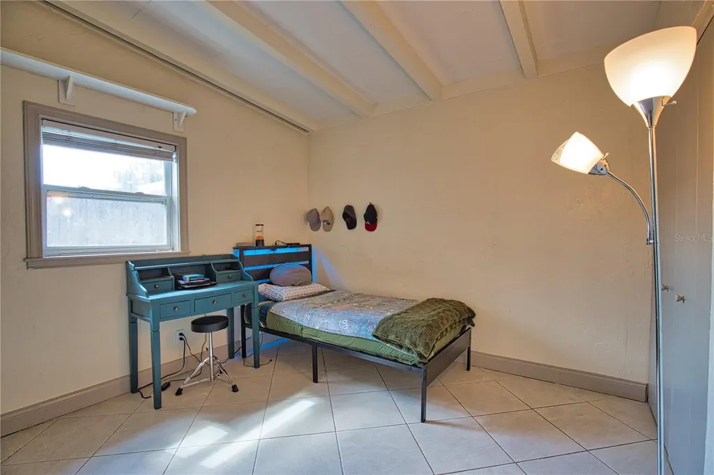 1937 Gold Avenue Sarasota FL 34235