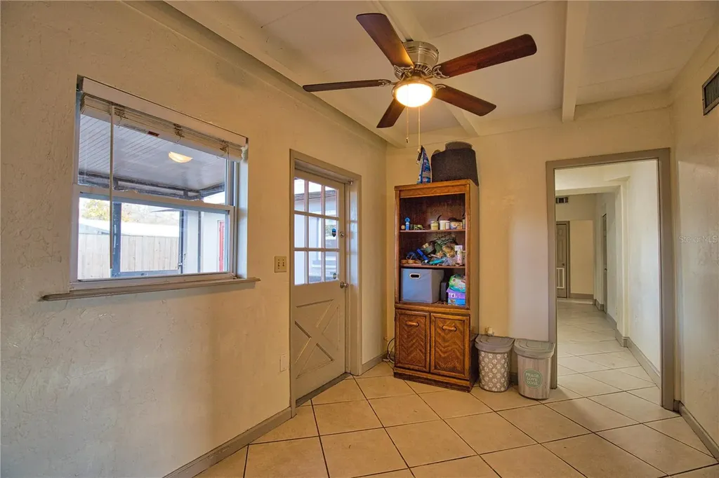 1937 Gold Avenue Sarasota FL 34235