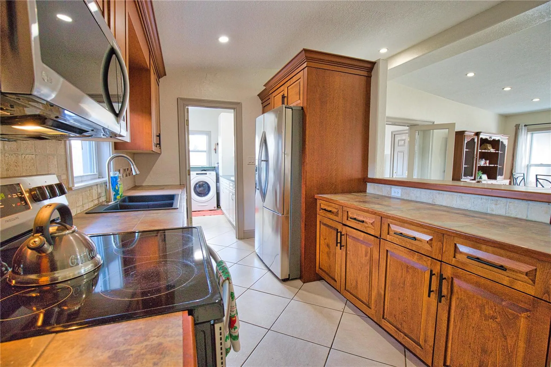 1937 Gold Avenue Sarasota FL 34235