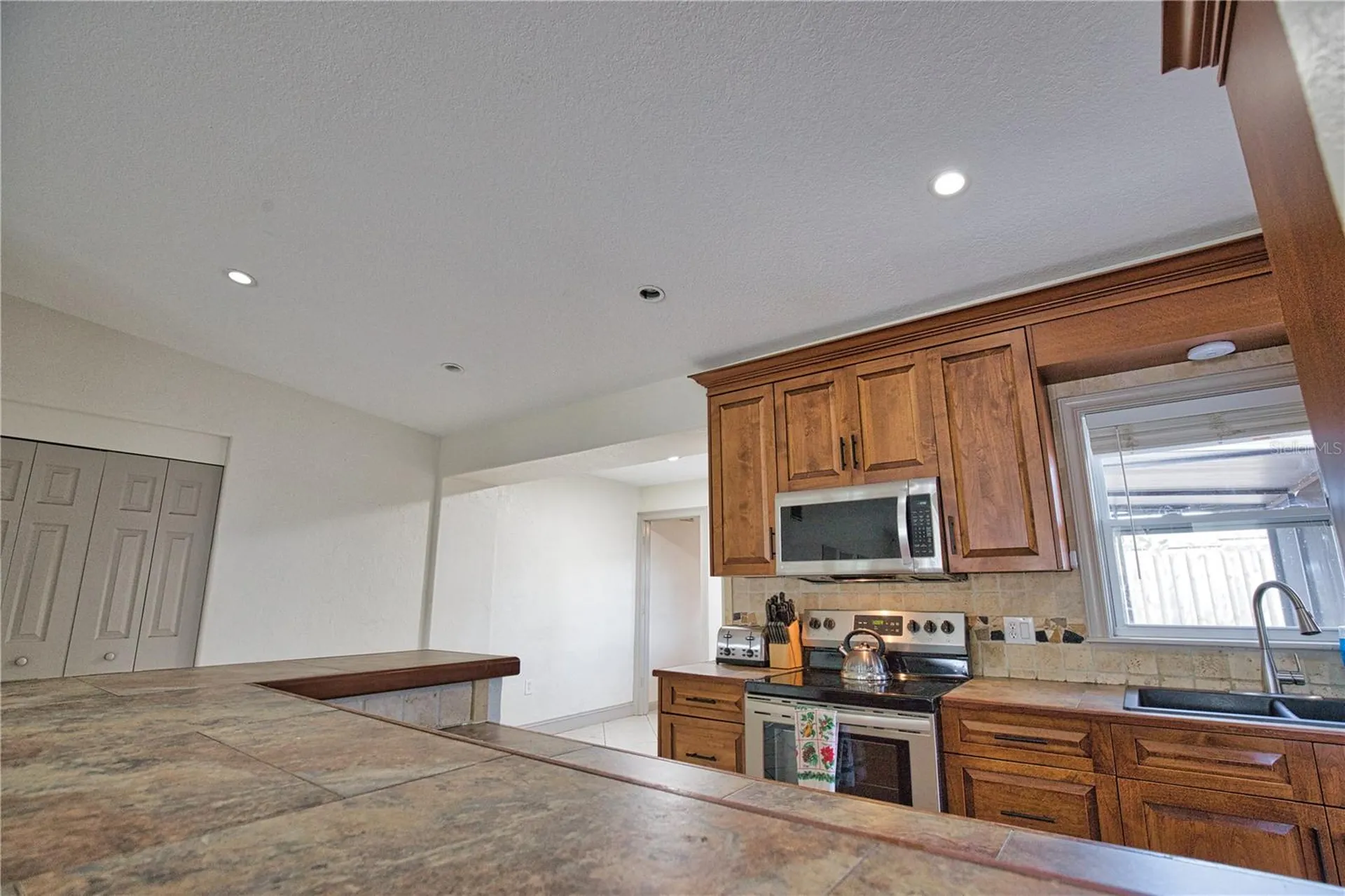 1937 Gold Avenue Sarasota FL 34235