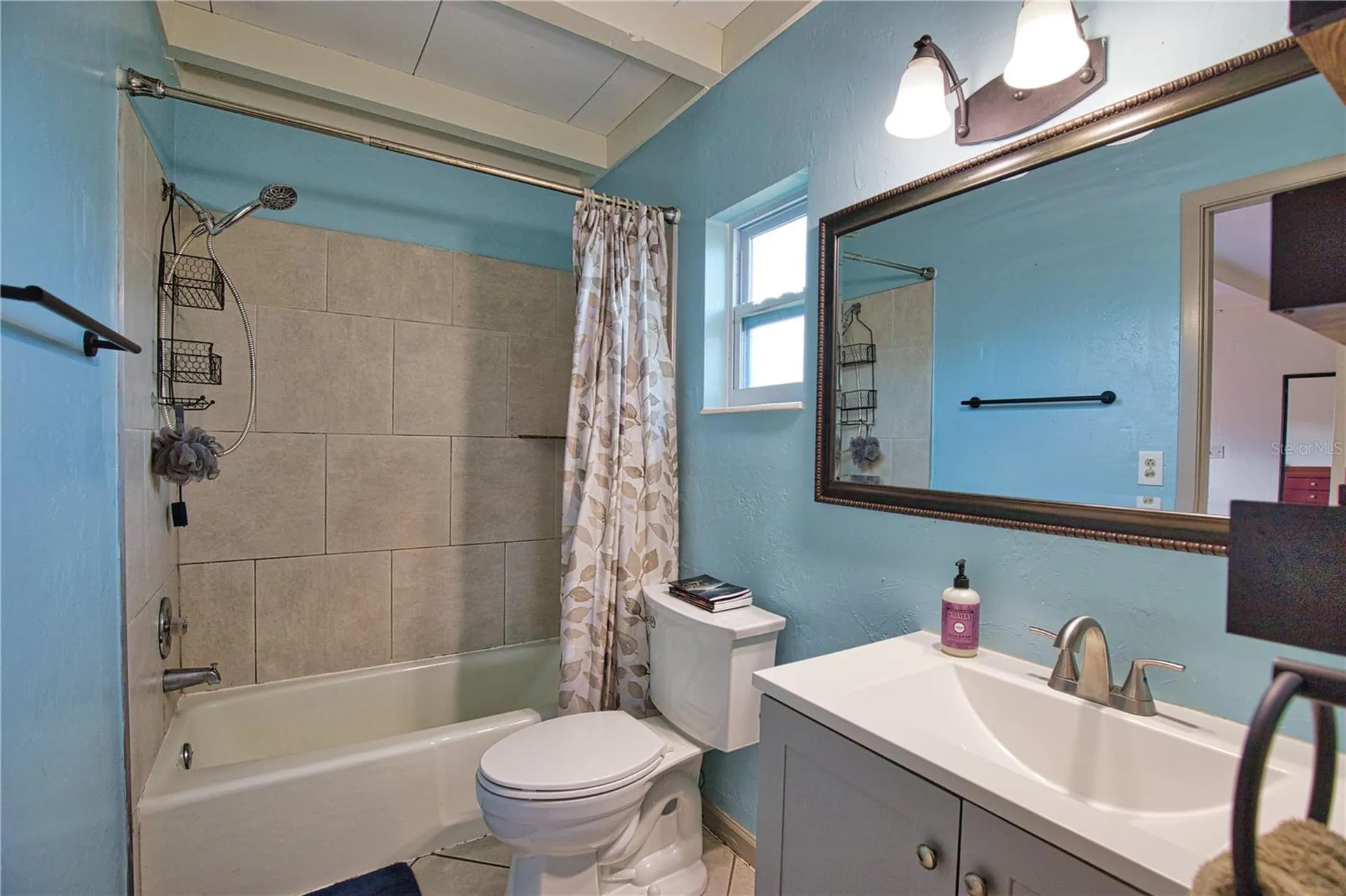 1937 Gold Avenue Sarasota FL 34235