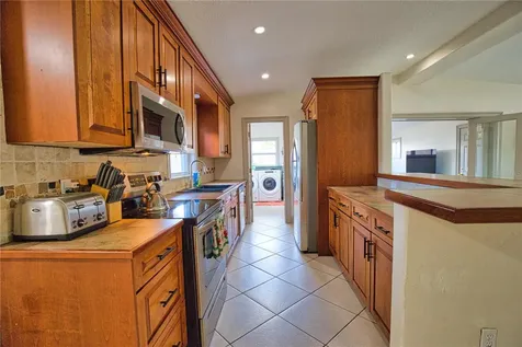 1937 Gold Avenue Sarasota FL 34235