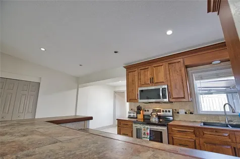 1937 Gold Avenue Sarasota FL 34235