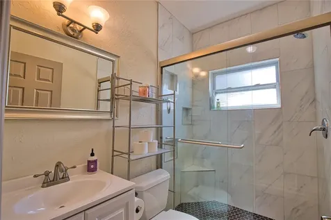 1937 Gold Avenue Sarasota FL 34235