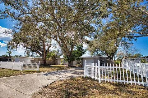 1937 Gold Avenue Sarasota FL 34235