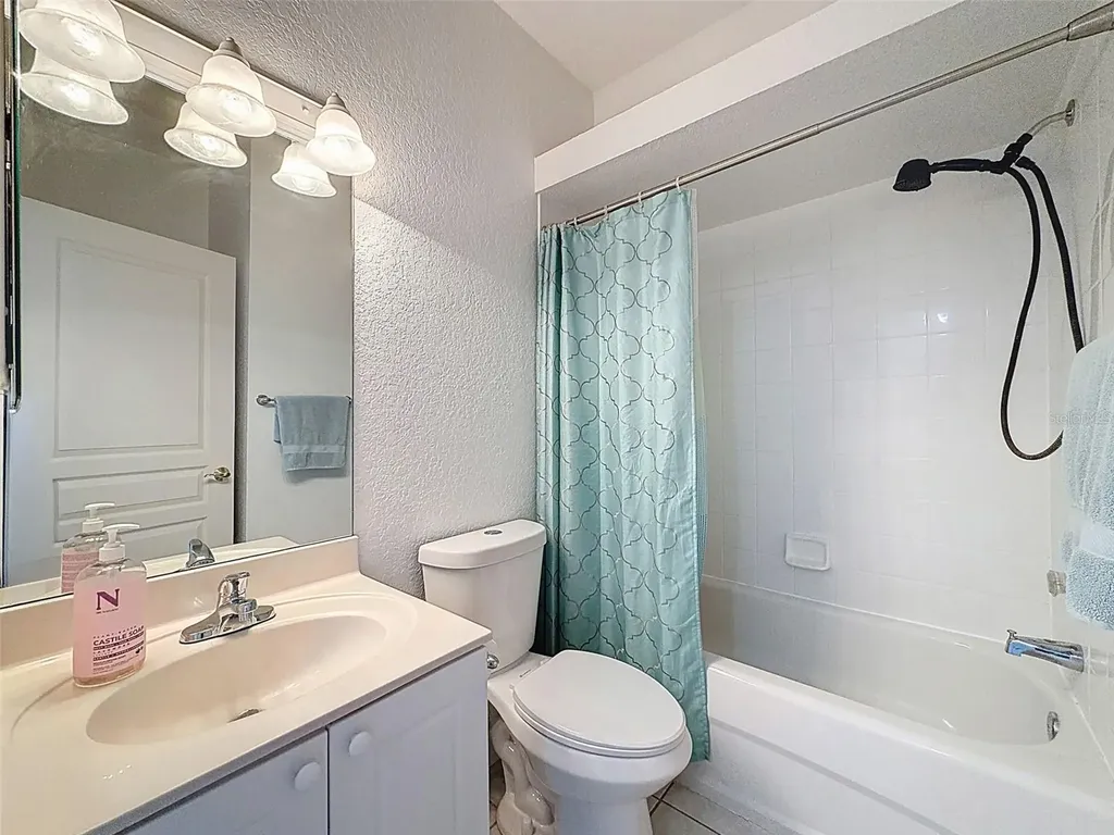 106 Brent Circle Oldsmar FL 34677