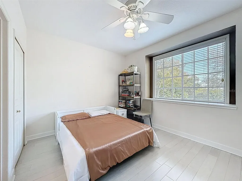 106 Brent Circle Oldsmar FL 34677