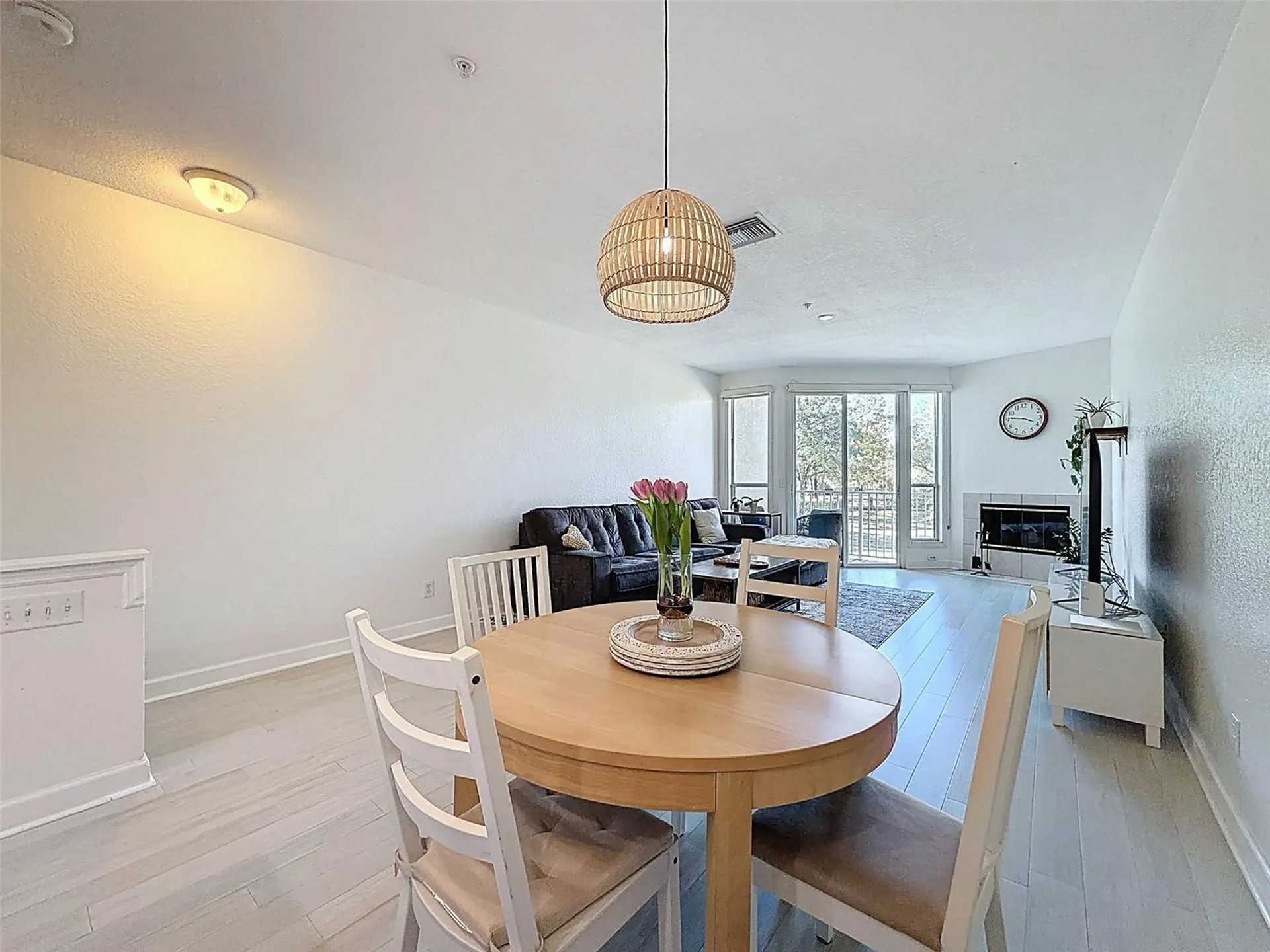 106 Brent Circle Oldsmar FL 34677
