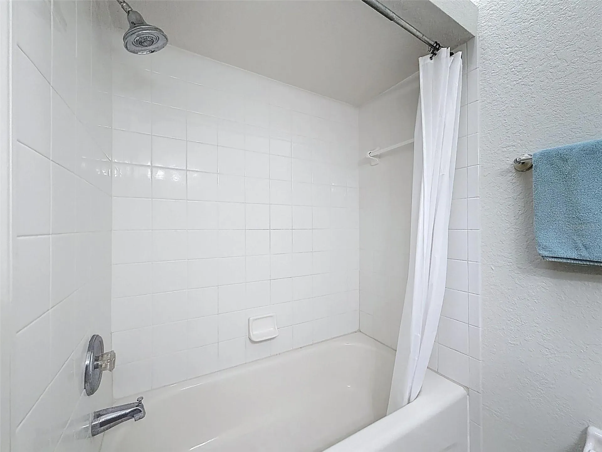 106 Brent Circle Oldsmar FL 34677