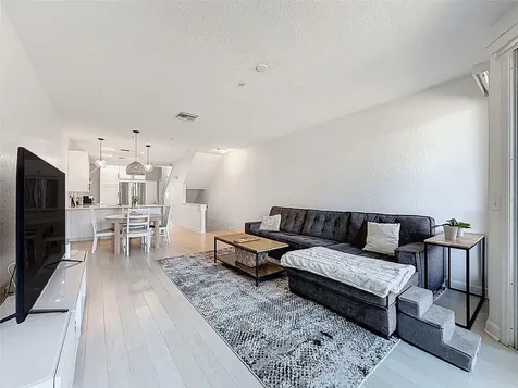 106 Brent Circle Oldsmar FL 34677