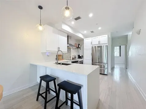 106 Brent Circle Oldsmar FL 34677