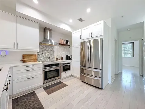 106 Brent Circle Oldsmar FL 34677
