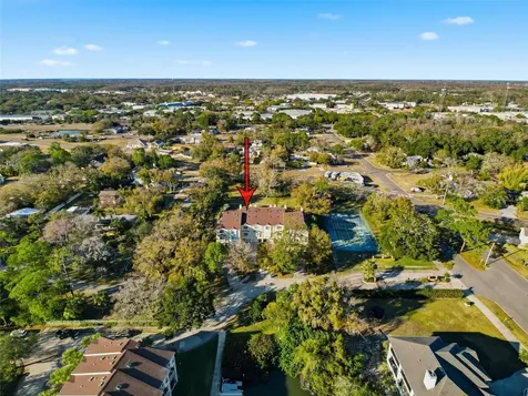 106 Brent Circle Oldsmar FL 34677
