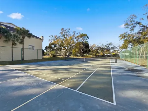 106 Brent Circle Oldsmar FL 34677