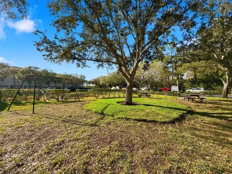 106 Brent Circle Oldsmar FL 34677