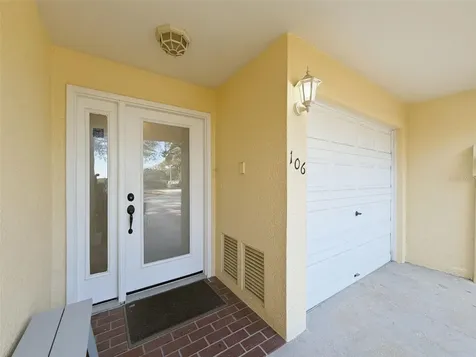 106 Brent Circle Oldsmar FL 34677