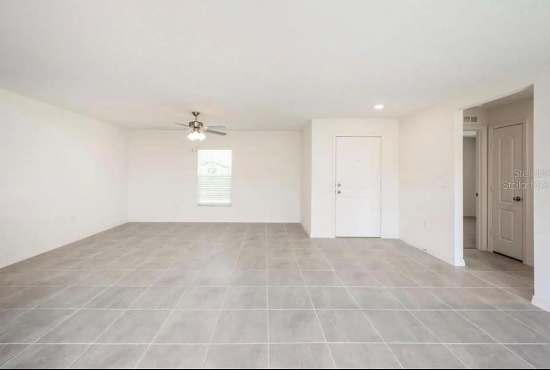 241 Gladiola Court Kissimmee FL 34759