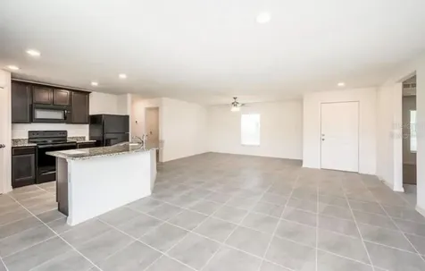 241 Gladiola Court Kissimmee FL 34759