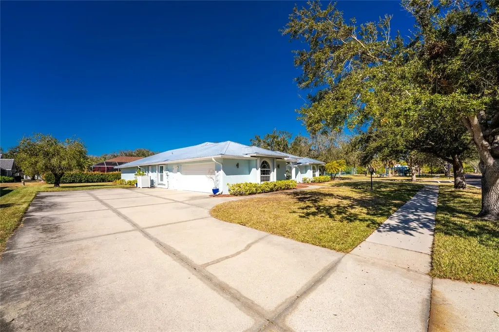 1041 Harbour Drake Drive Punta Gorda FL 33983