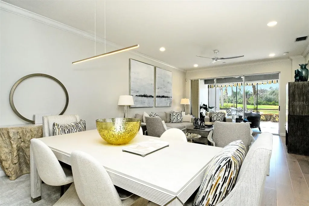5253 Chase Oaks Drive Sarasota FL 34241
