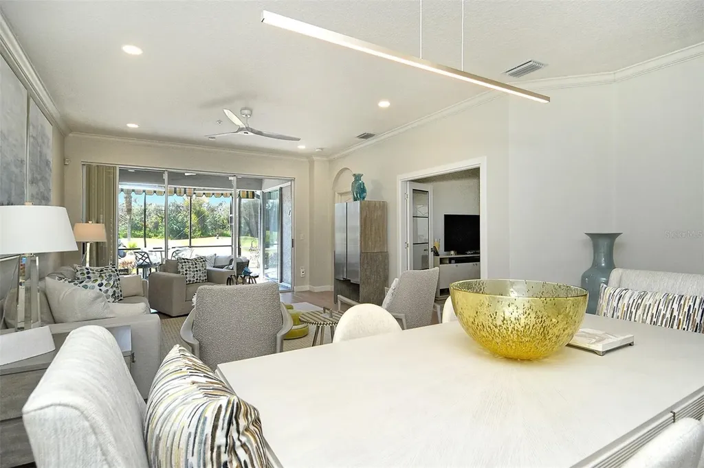 5253 Chase Oaks Drive Sarasota FL 34241