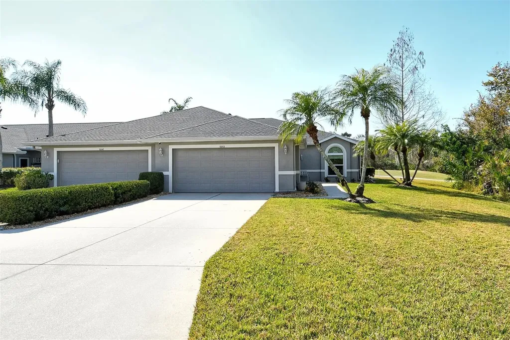 5253 Chase Oaks Drive Sarasota FL 34241