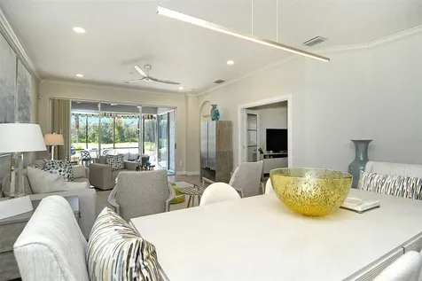 5253 Chase Oaks Drive Sarasota FL 34241