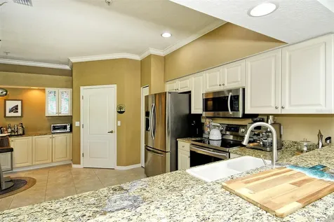 5253 Chase Oaks Drive Sarasota FL 34241